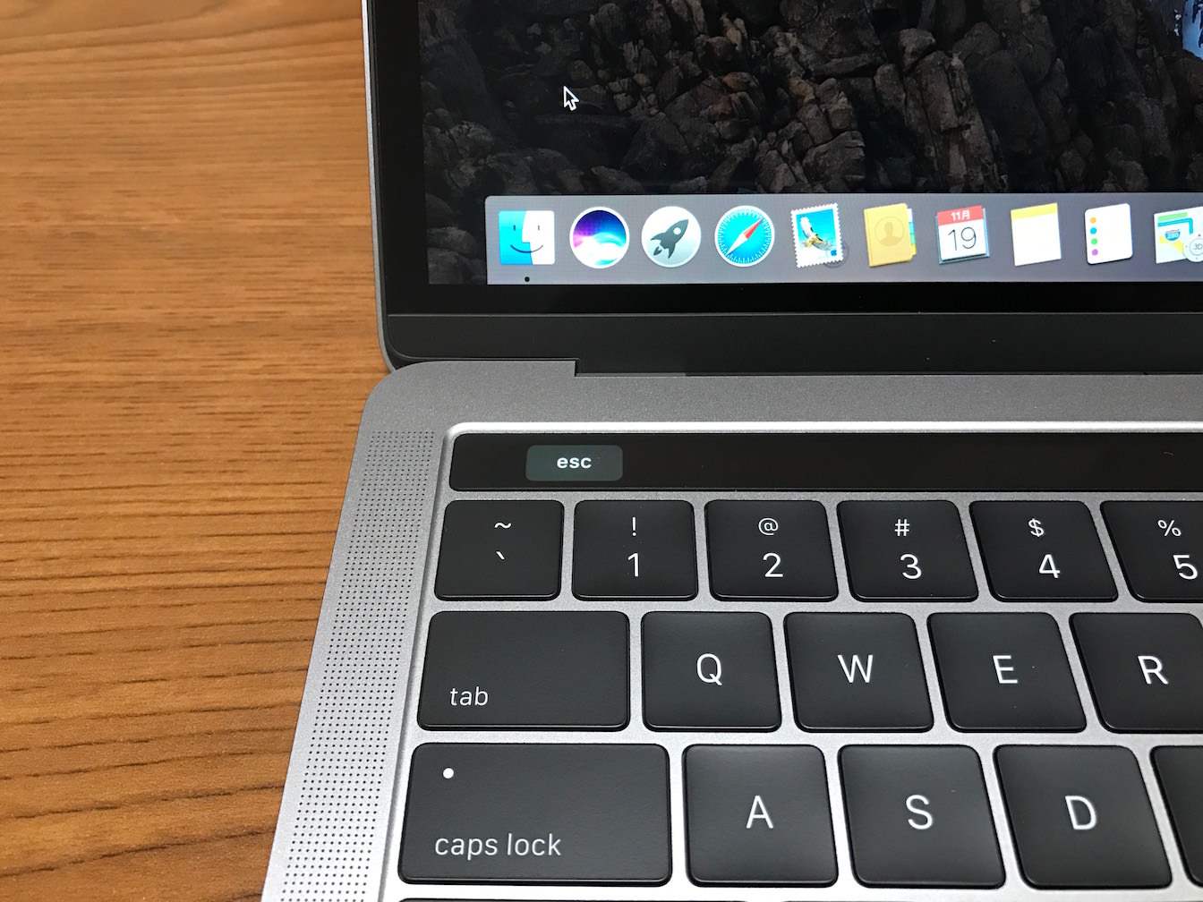 Macbook pro late 2016 13inch first impression 14