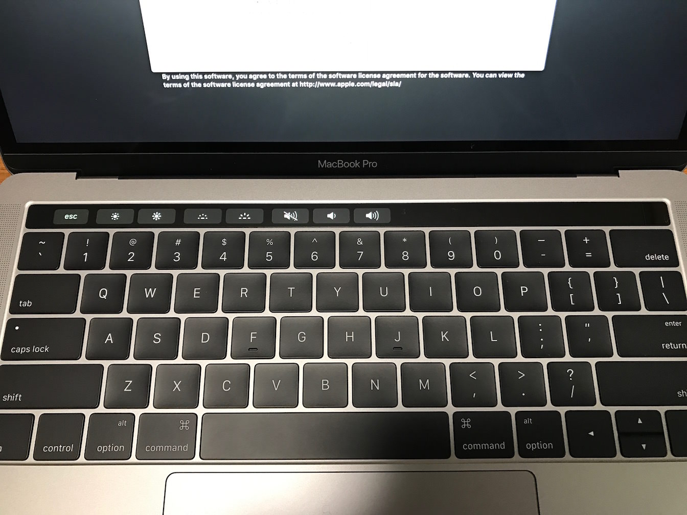 Macbook pro late 2016 13inch first impression 9